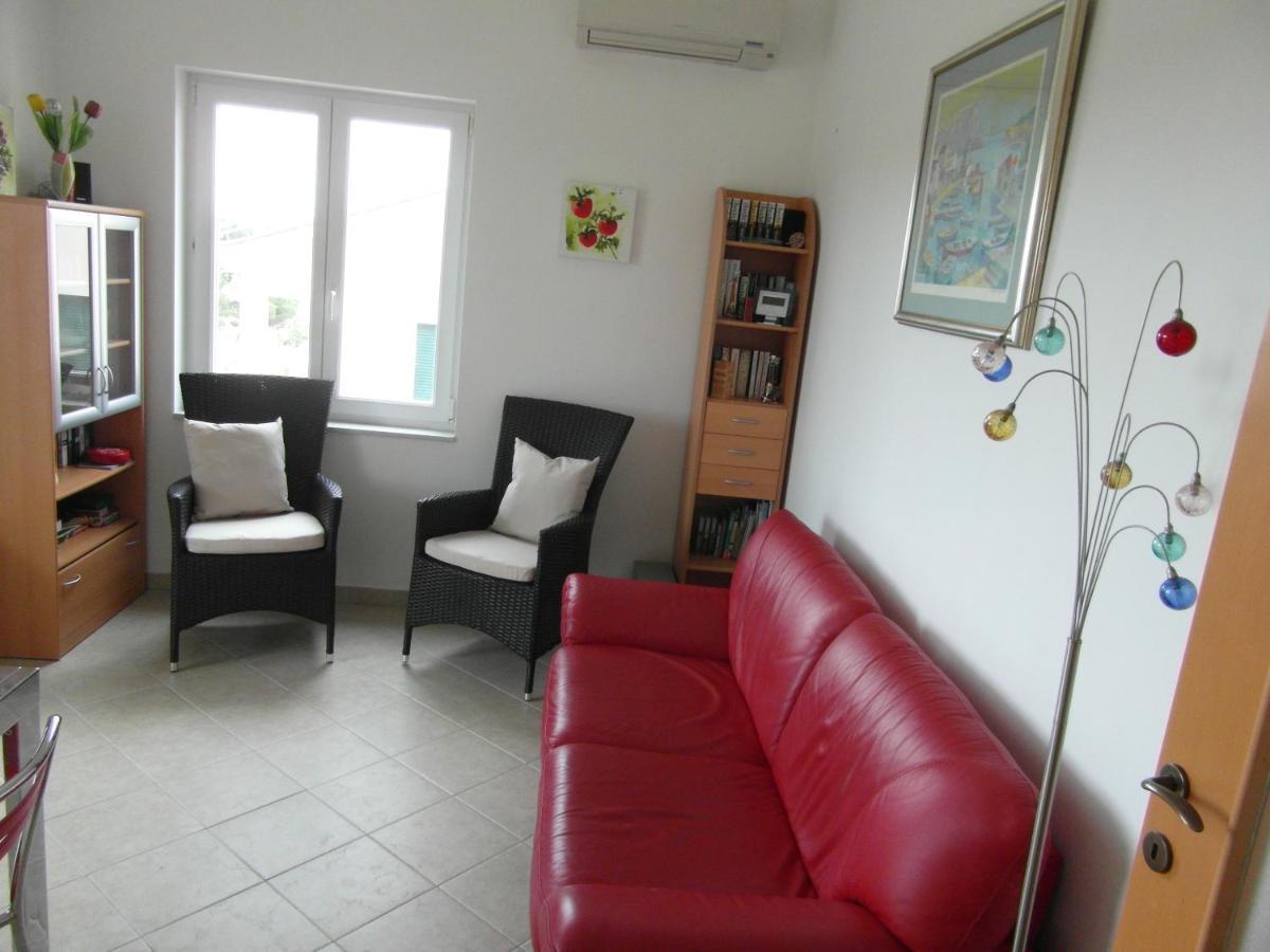 Bentley - Sea-View - 2 Bedroom Apartment Premantura Esterno foto