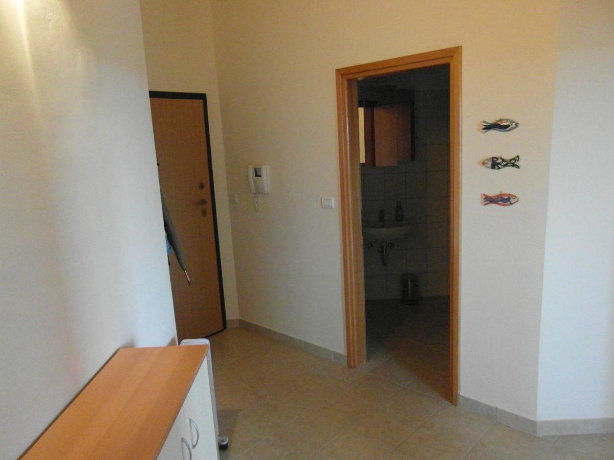 Bentley - Sea-View - 2 Bedroom Apartment Premantura Esterno foto